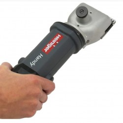 TOSATRICE PER CAVALLI HEINIGER HANDY Fornita con kit completo, pettini, cacciavite, olio lubrificante, pennello detergente e manuale d’istruzioni.