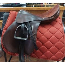 SELLA USATA PARIANI salto ostacoli in cuoio marrone misura 17,5'' completa di staffe e staffili 
