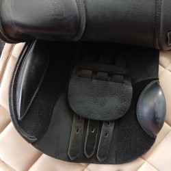 Sella salto USATO COME NUOVO  Chicago in cuoio con archetto intercambiabile misura 16'' colore nero 