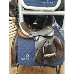 Sella Usata PRESTIGE 18' VENEZIA cuoio marrone con staffili, staffe sicurezza e sottopancia 130 cm