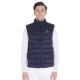 SMANICATO GILET MONTA INGLESE EQUITAZIONE UOMO MODELLO LUND EQUESTRO Chiusura con zip, due tasche e cappuccio estraibile.