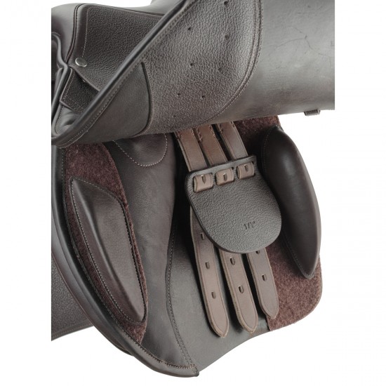 SELLA PER CAVALLO MONTA INGLESE DASLO TATTINI DA SALTO OSTACOLI CLOSE CONTACT NUOVO IDEALE PER CAVALLI CON GARRESE PRONUNCIATO