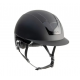 Casco equitazione monta inglese Kask modello Kooki Matt confortevole e sicuro per ogni situazione e disciplina.