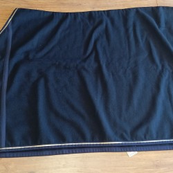 Coperta Lana cotta 900 D con chiusura in cuoio e fibbia ottone misura 145 cm colore Navy 