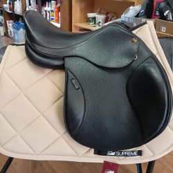 Sella salto USATO COME NUOVO  Chicago in cuoio con archetto intercambiabile misura 16'' colore nero 