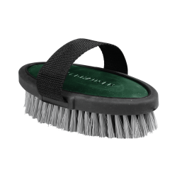 Brusca Setole sintetiche di media durezza con dorso in ecopelle di pregio.