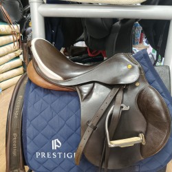 Sella Usata PRESTIGE 18' VENEZIA cuoio marrone con staffili, staffe sicurezza e sottopancia 130 cm