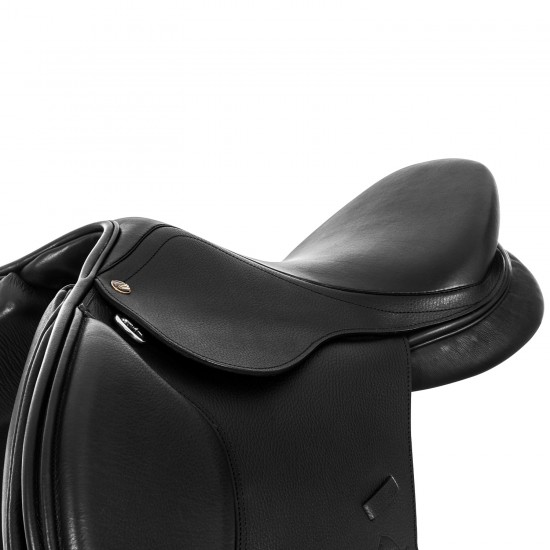 SELLA SALTO IN CUOIO MIAMI JUMPING ARCHETTO INTERCAMBIABILE Ideata per cavalieri amatori. Perfetta sia per le competizioni che per gli allenamenti quotidiani. Si adattano a qualsiasi tipo di garrese grazie all'archetto intercambiabile.