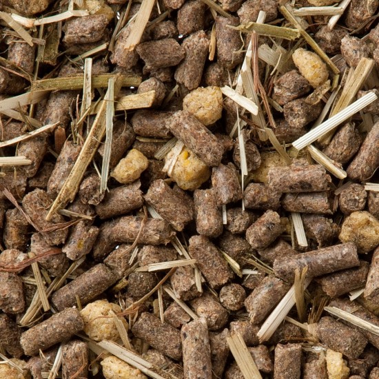 Mangimi alimenti per cavalli Cortal SUPER FIBER Basso tenore di amido  Aspetto: PELLET + CROCCHETTA + FIENO  Confezione: Sacco da 25 kg PER ACQUISTO SUPERIORE AI DUE SACCHI  INVIARE UNA MAIL CON QUANTITA, INDIRIZZO SPECIFICO E UN NUMERO TI TELEFONO