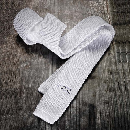 Cravatta equitazione UOMO New Slim Equiline con lavorazione a chicco di riso e girocollo interno in raso