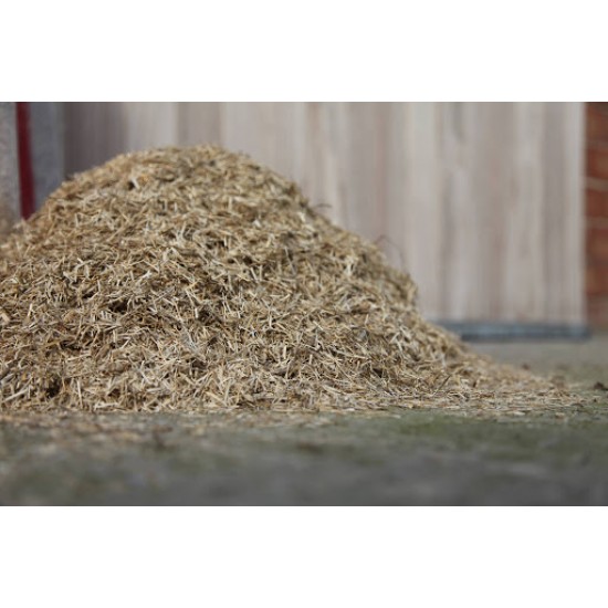 Lettiera Paglia per box 100 x 100 Lino per Cavalli eco flax - 120 litri / 20 kg Scuderia PER COSTO SPEDIZIONI CONTATTARE IL PUNTO VENDITA 