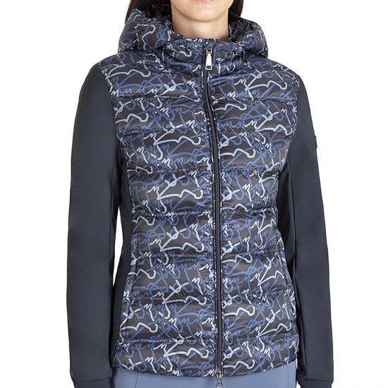 Giacca softshell Equiline da donna modello Elrube. Materiale traspirante e 4-Way-stretch, modello aderente e sportivo con tasche zippate e cappuccio. Zip anteriore a due vie.